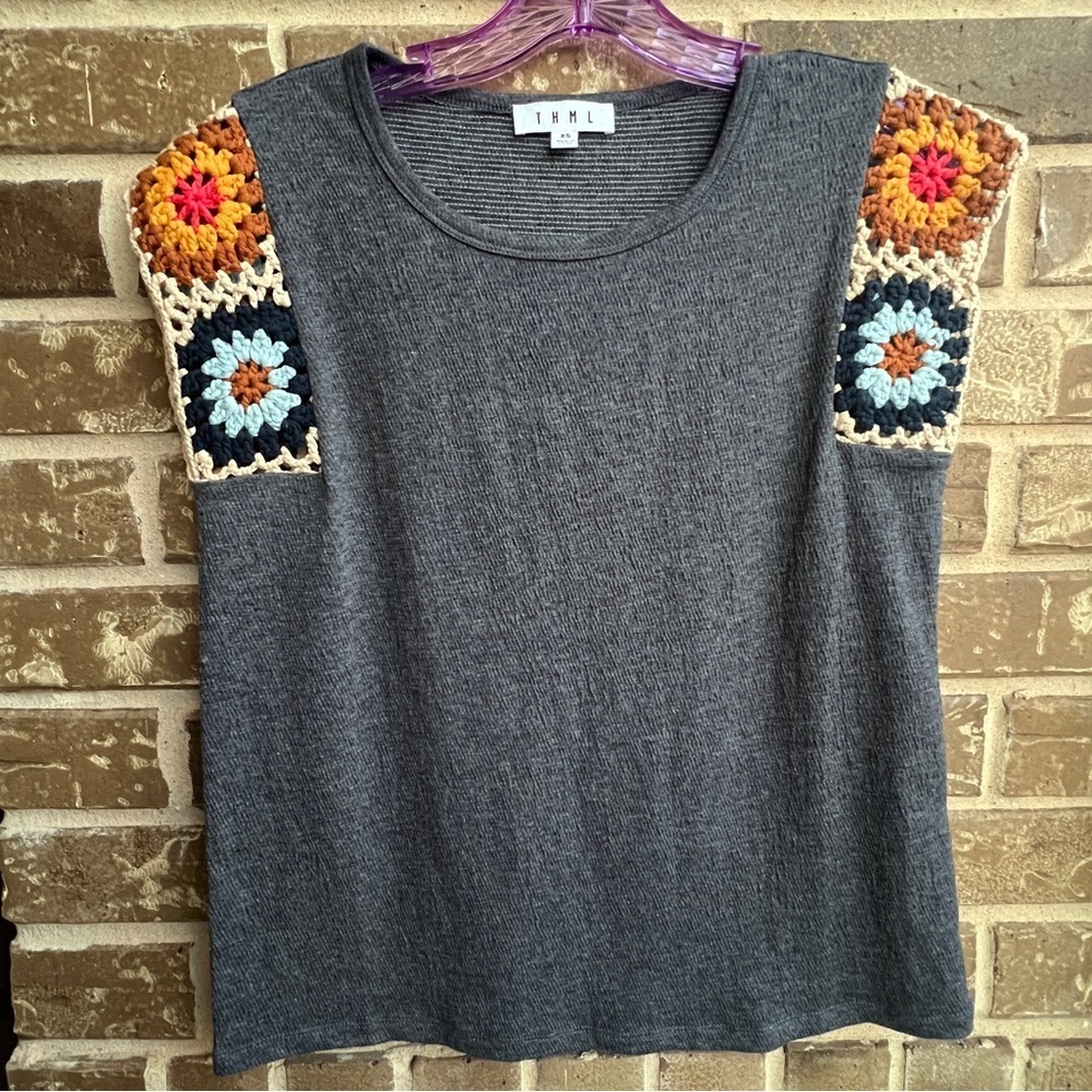 THML Crochet Sleeves Top Gray Blouse  Women’s Size XS